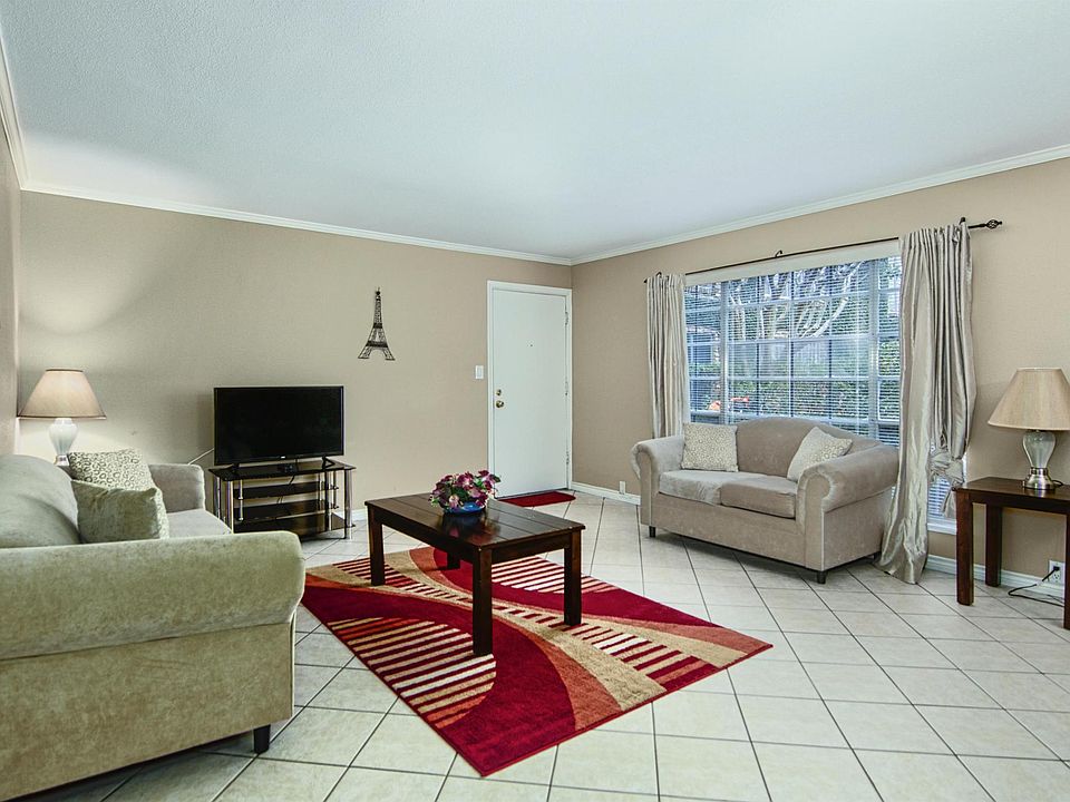 1st image of 2121 Fountain View Dr APT 81E