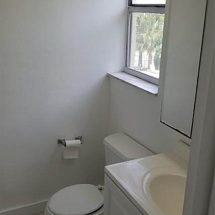 3rd image of 11905 NE 2nd Ave APT 307