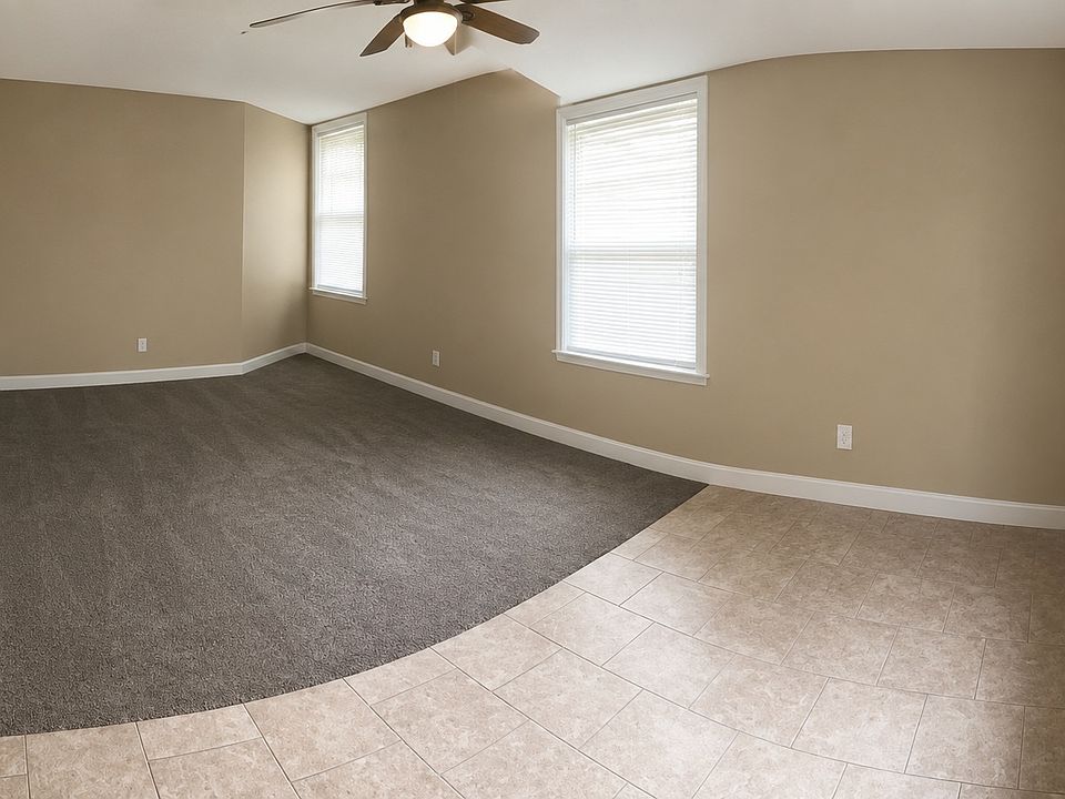 2nd image of 225 Emming St #A