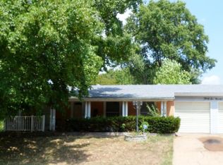 3695 Saint Catherine St, Florissant, MO 63033
