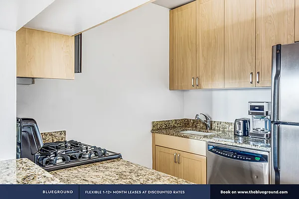 Rented by The Blueground | media 65