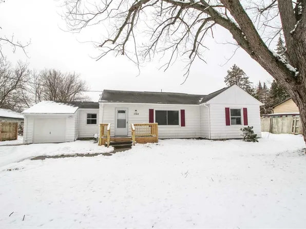 1244 Maginn Ct, Mount Morris, MI 48458