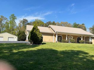 306 Franklin Dr, Blairsville, GA 30512