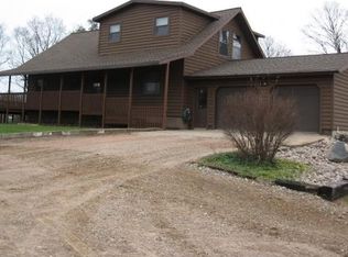 N6530 Pony Creek Rd, Bowler, WI 54416