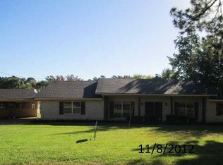 321 Swan Lake Dr, Jackson, MS 39212
