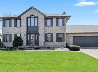 3100 Red Bud Ln, Springfield, IL 62712