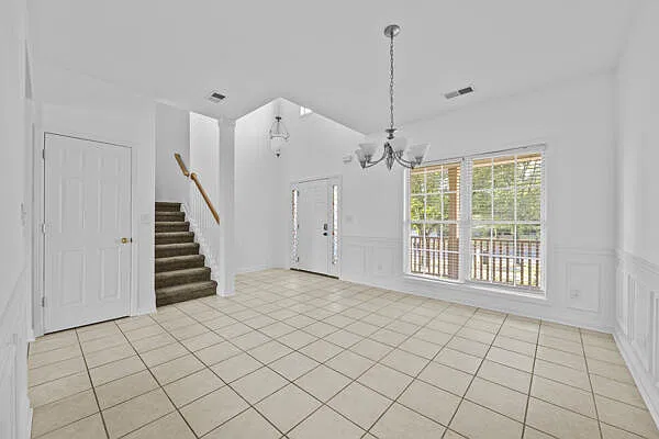 4 bed, 3.0 bath, 2255 sqft, $2,500 — Photo 4