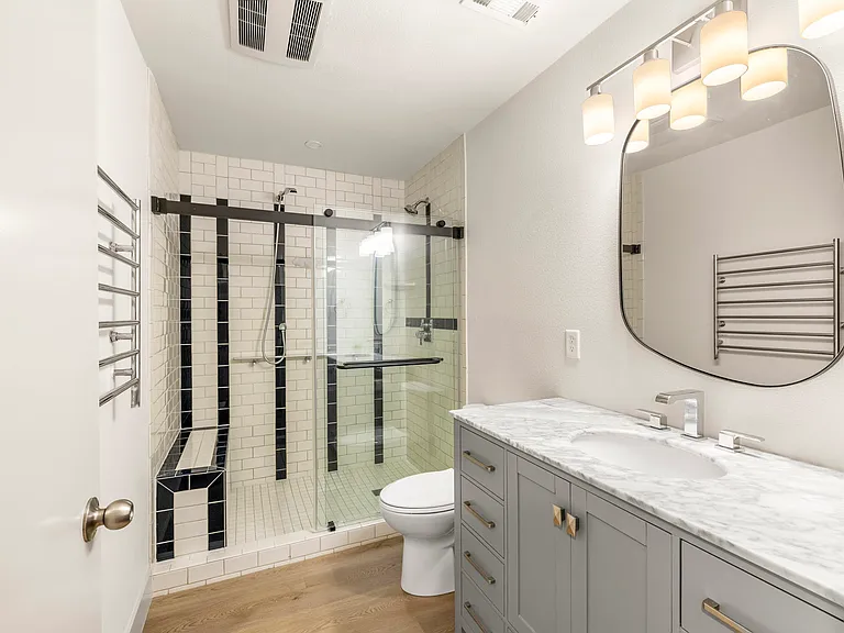3926 SE Aldercrest Rd — Photo 5