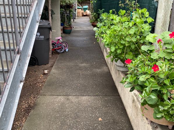 3205 Beaumont Ave APT 4