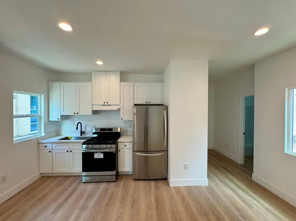5250 Los Altos Plaza, 5250 E Los Altos Plz #B, Long Beach, CA 90815