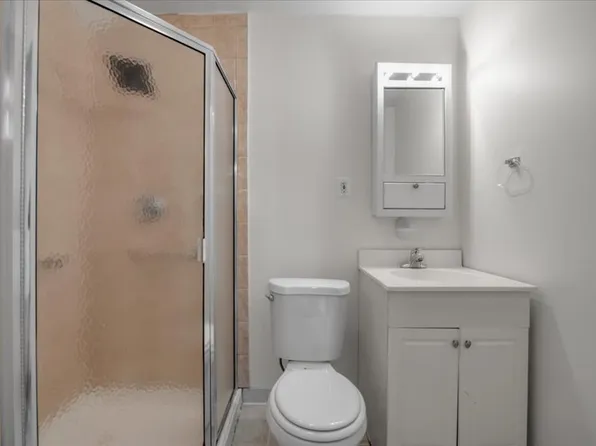 2747 Haring Street image 12 of 24