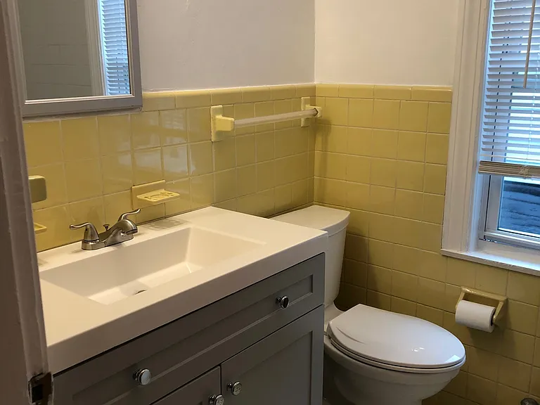 51 College Ave #3 — Photo 14