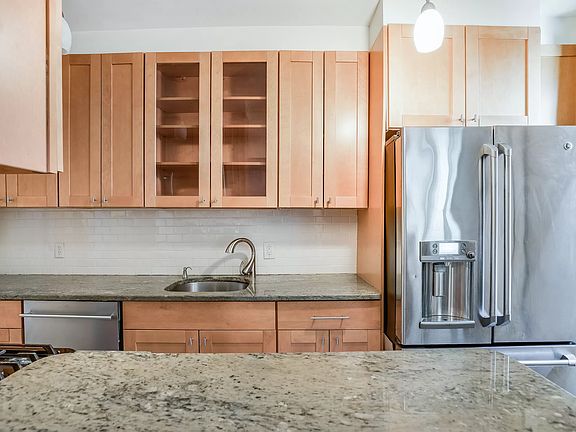 4th image of 345 Montgomery St APT 2E