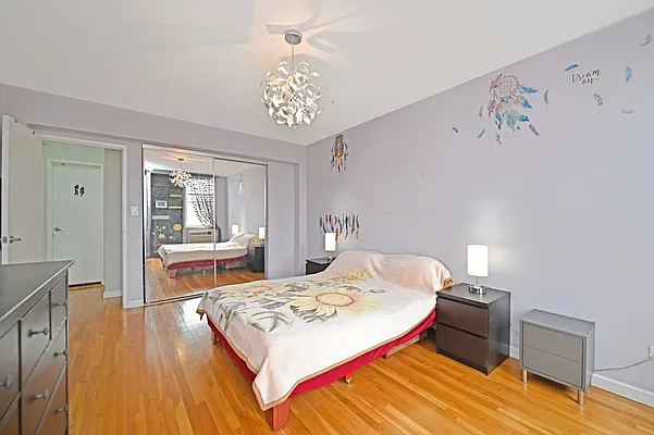 Sold by Amerihomes Realty of NY | media 15