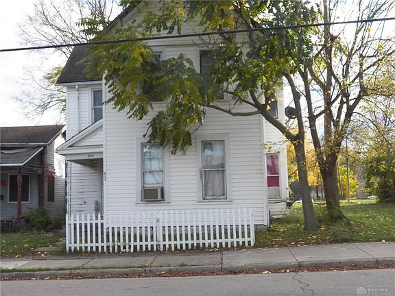 5th image of 844 Xenia Ave