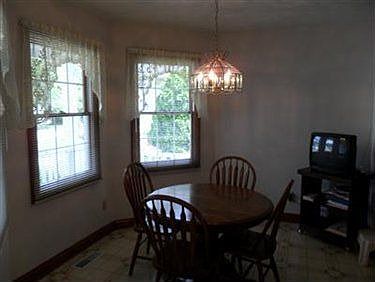 3rd image of 1443 Pippen Cir