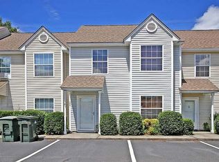 1403 Dove Run Dr #B, Charleston, SC 29412