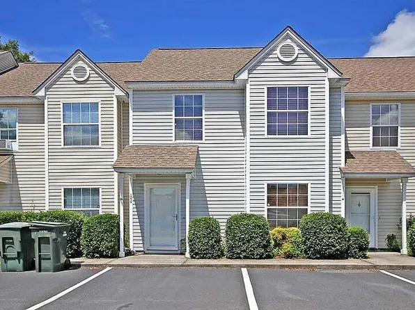 1403 Dove Run Dr #B, Charleston, SC 29412