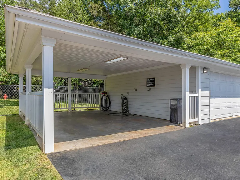 Reserve at Creekside — Photo 38