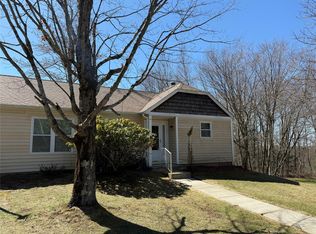 91 Hidden Ridge Dr, Monticello, NY 12701