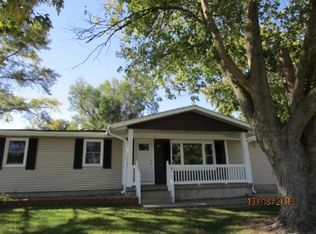 155 S East St, Dalton City, IL 61925
