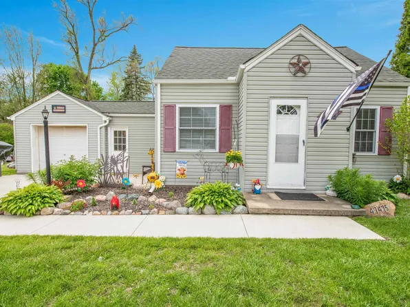 47475 Betty St, Shelby Township, MI 48317
