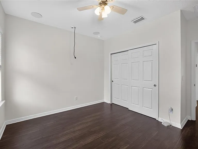 8016 Marbella Creek Ave — Photo 16