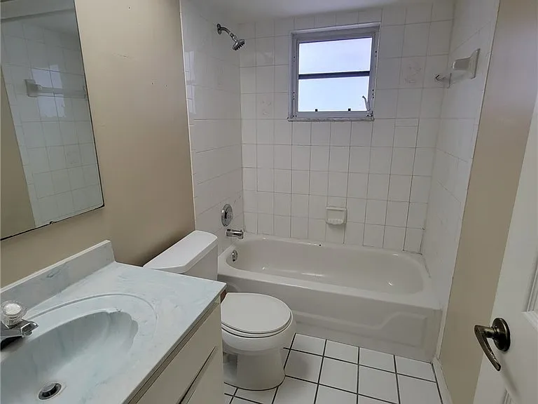 311 Inman St — Photo 8
