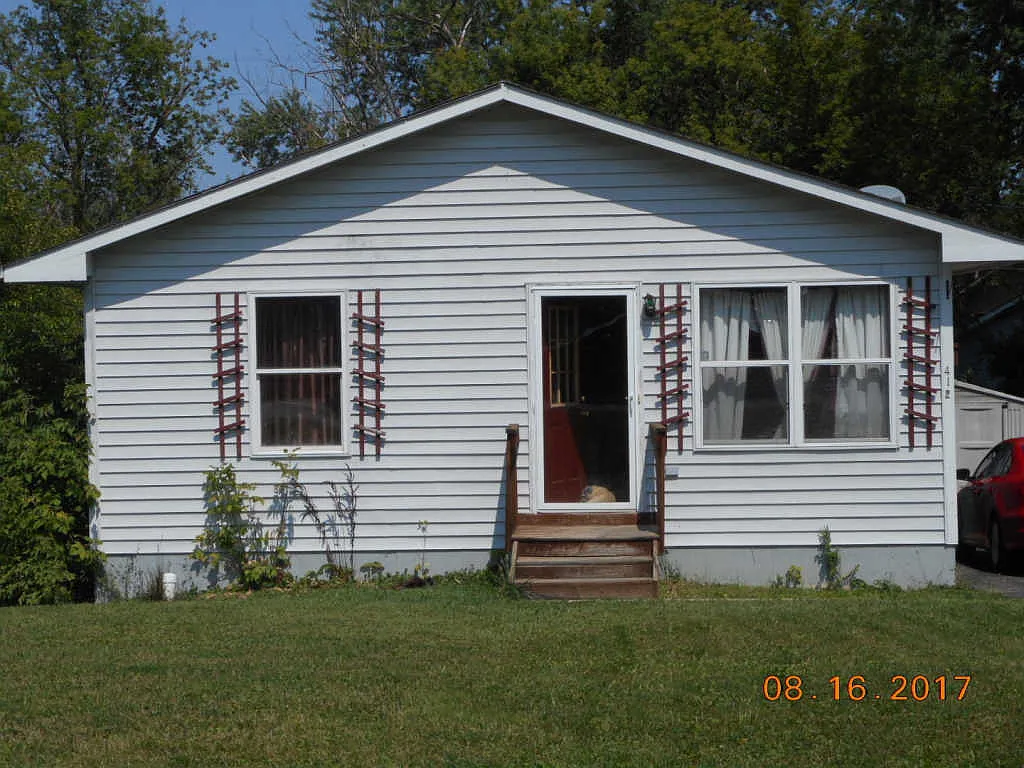 412 S Channel Dr photo 1