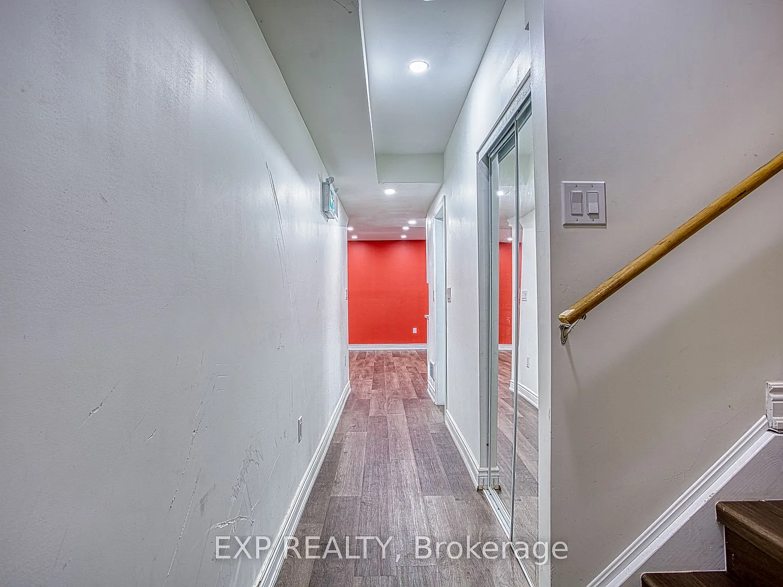 1 bed, $1,375 — Photo 2