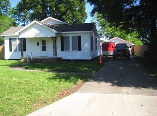 6572 39th St, Groves, TX 77619