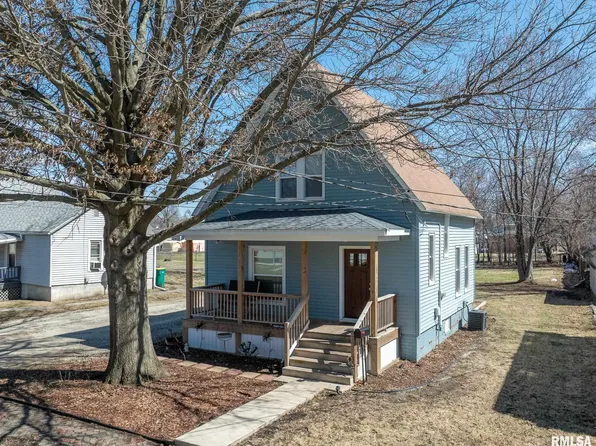253 Day St, Galesburg, IL 61401