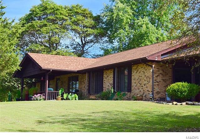 1st image of 118 Edwin Ln