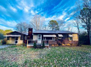 921 Flatwoods Rd, Camden, TN 38320