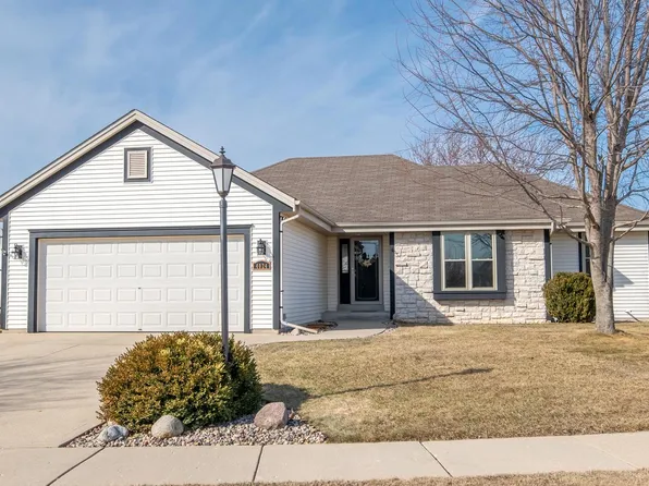 4024 Stillwater CIRCLE, Waukesha, WI 53189