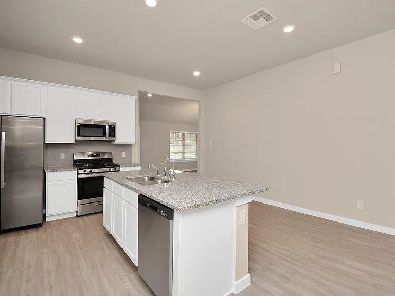 2734 San Bernard Dr — Photo 11