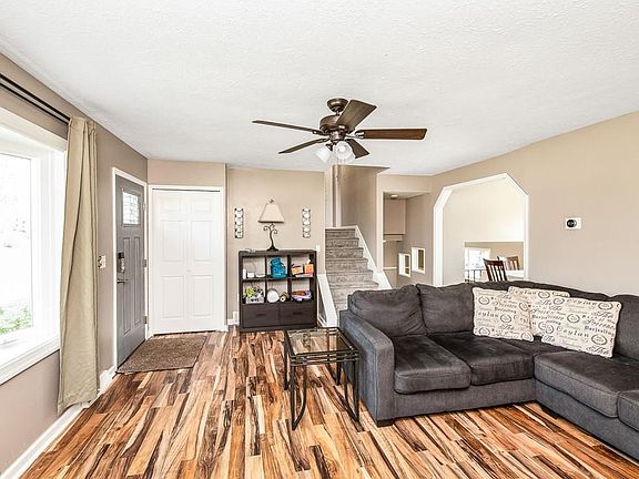 5th image of 645 Oakwood Ave
