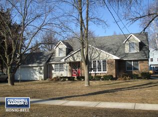 700 S Hale St, Plano, IL