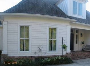 13175 Diversion Canal Rd, Saint Amant, LA 70774