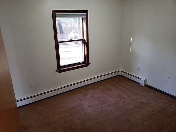 2nd image of 15 Shannon Dr #2