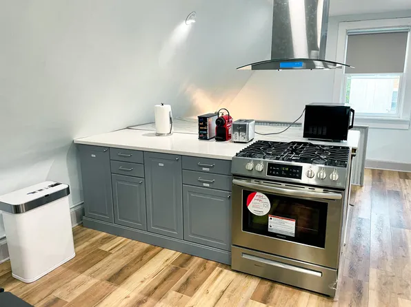 322 W McMillan St APT 3, Cincinnati, OH 45219