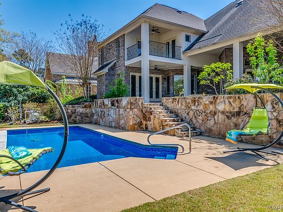 3rd image of 9533 Fendall Hall Cir