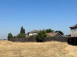 5275 N Ensanada Ave, Fresno, CA