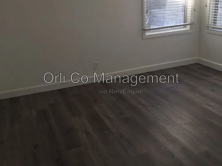 7100 Haskell Ave #7100 — Photo 10