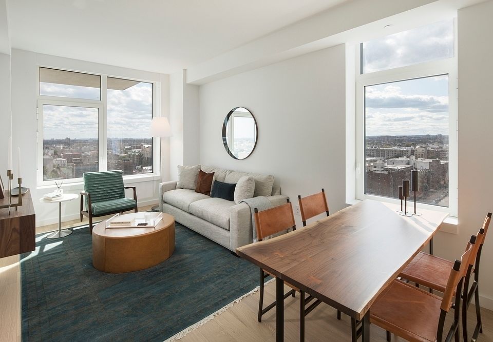 1st image of 123 Linden Blvd APT 8V