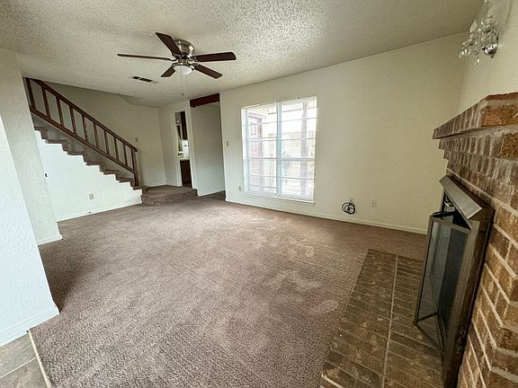 4th image of 1307 Covey Ln #B