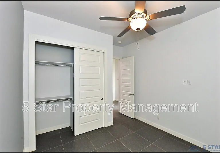 5973 Cartagena Cir — Photo 32