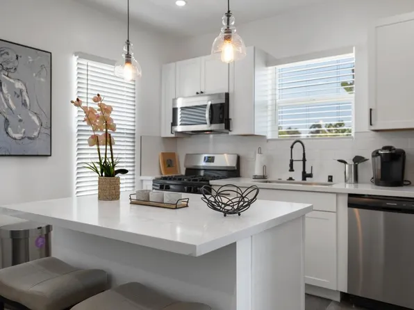 2607 C St, San Diego, CA 92102