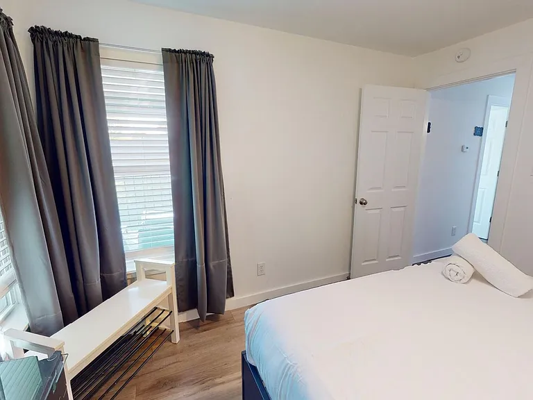 6409 Burns St #307 — Photo 19
