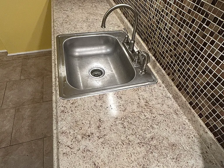 2509 W Oakdale St #1 — Photo 11